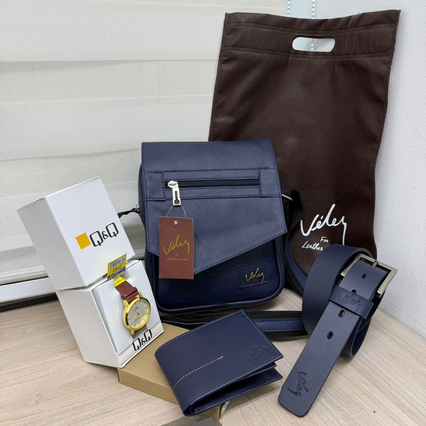Combo Lancelot Vélez en Cuero + Obsequio Reloj Exclusivo ⌚👜